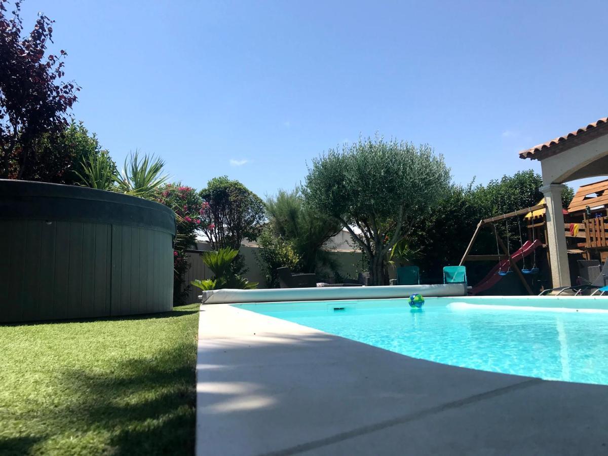 Gite De Larmonys Gigean Esterno foto
