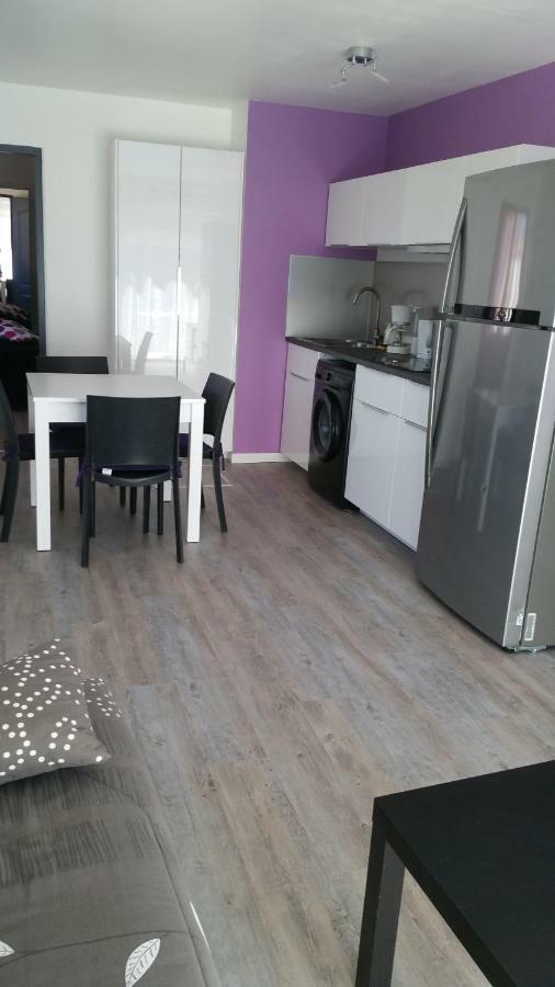 Gite De Larmonys Gigean Esterno foto